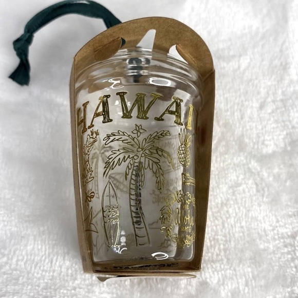 🎄NEW 2022 Starbucks HI Glass Ornament - Picture 1 of 1